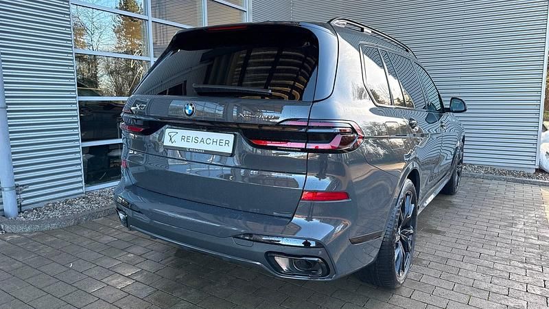 Neu BMW X7 Efficient Dynamics 352 PS (258 kW) 2025 Bmw individual dravitgrau metal SUV