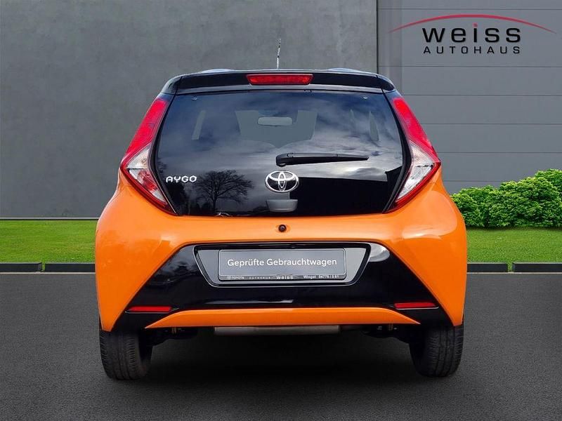 Gebraucht Toyota Aygo X-cite 72 PS (52 kW) 2019 Orange Kleinwagen