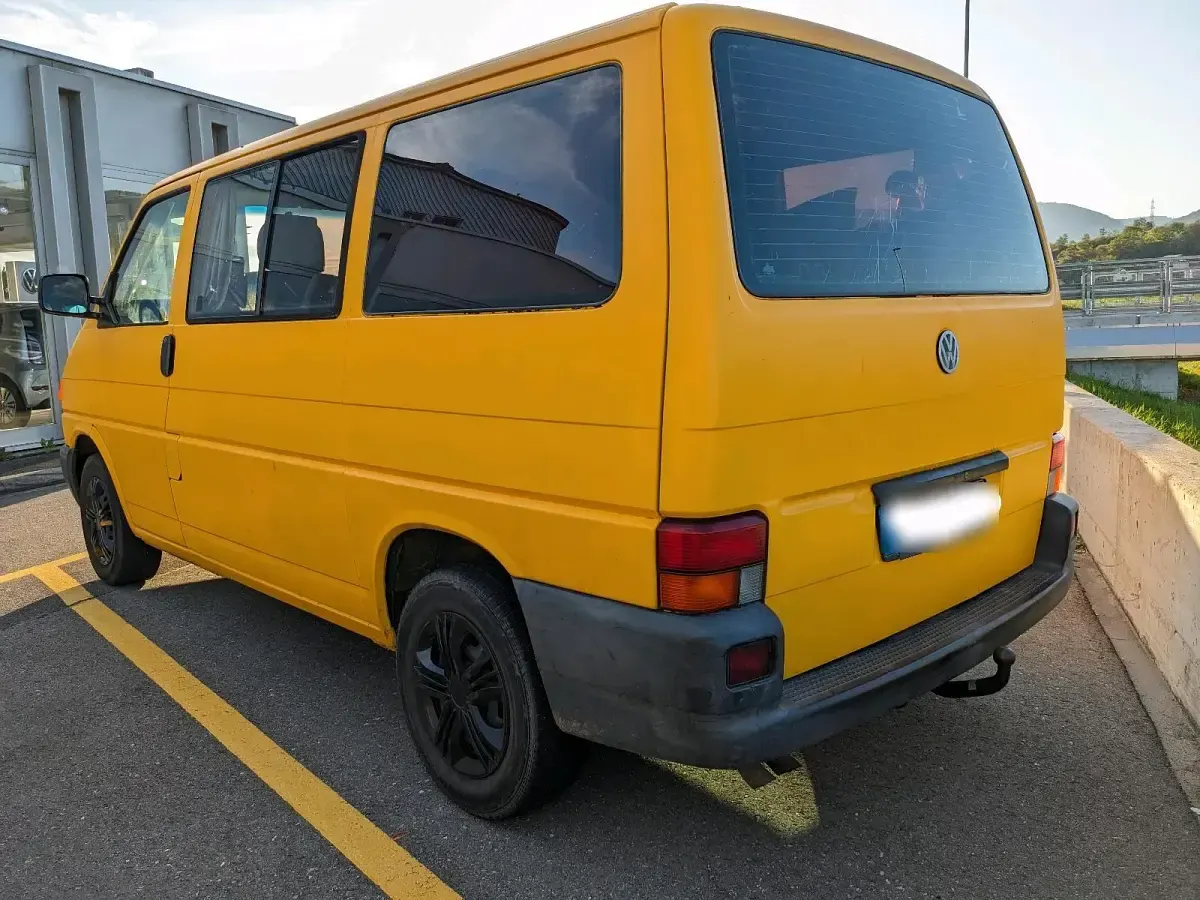 Gebraucht VW Multivan 102 PS (75 kW) 1997 Gelb Van / Kleinbus