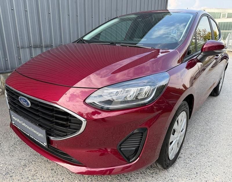 Rot Gebraucht 2022 Ford Fiesta Cool & Connect Kleinwagen | 13.490 € (Superpreis) - Bild 1/4