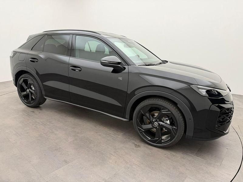 Neu VW T-Roc R-line 150 PS (110 kW) 2026 Schwarz SUV