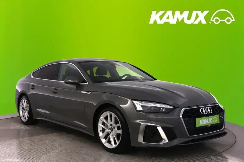 Silber / grau Gebraucht 2024 Audi A5 Coupé | 38.490 € - Bild 1/4