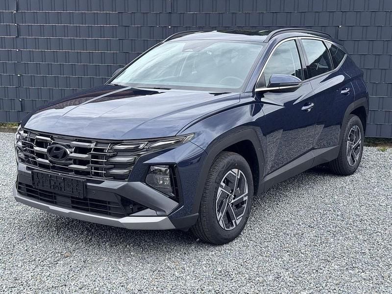 Neu Hyundai Tucson 150 PS (110 kW) 2025 Sailing blue pearl SUV