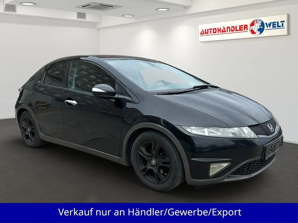 Gebraucht Honda Civic 140 PS (102 kW) 2011 Schwarz Limousine