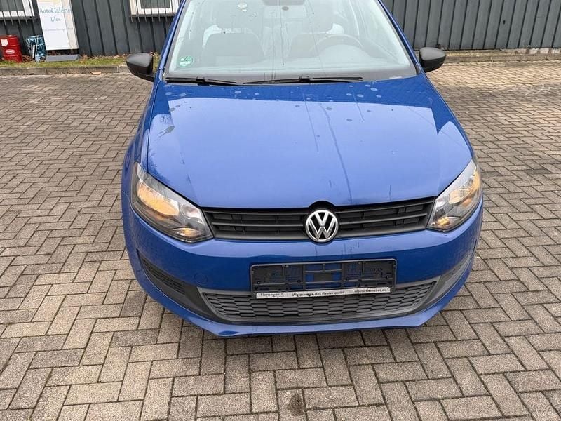 Gebraucht VW Polo Comfortline 90 PS (66 kW) 2010 Blau Kleinwagen