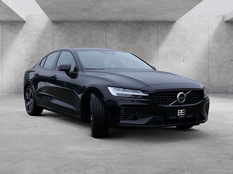 Gebraucht Volvo S60 R-Design 392 PS (288 kW) 2021 Schwarz Limousine