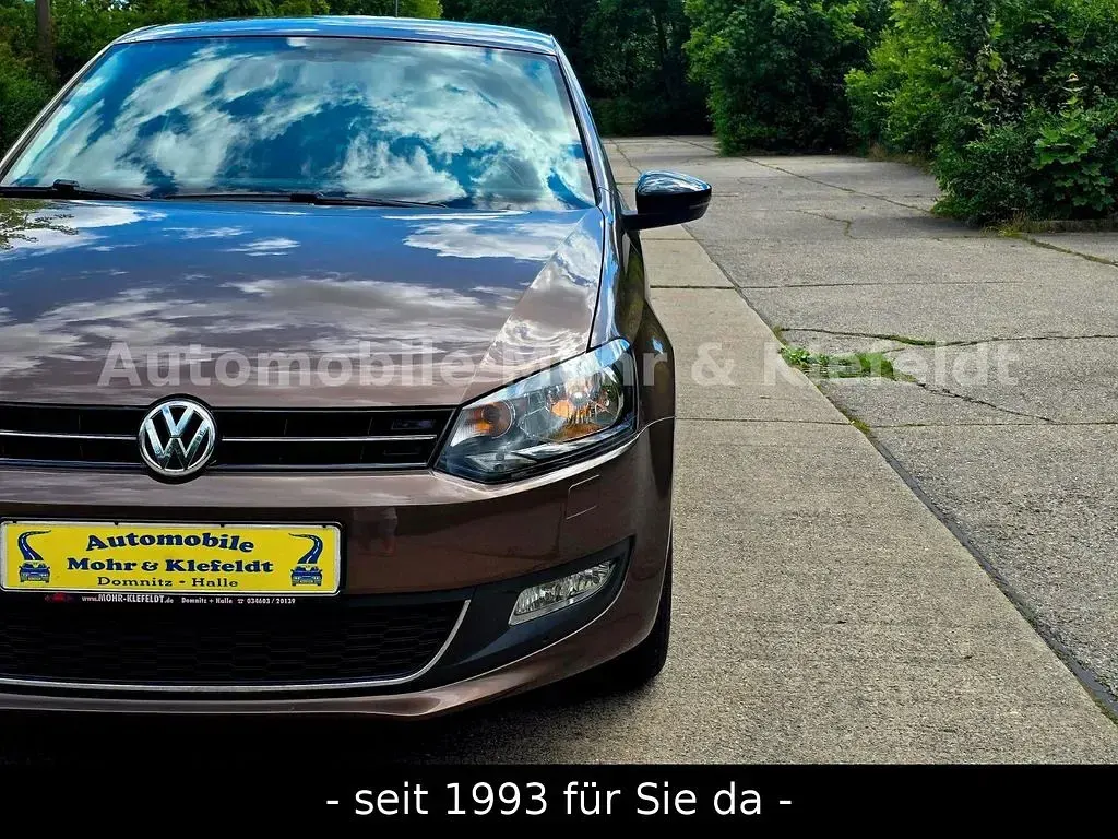 Gebraucht VW Polo Style 60 PS (44 kW) 2011 Braun Kleinwagen