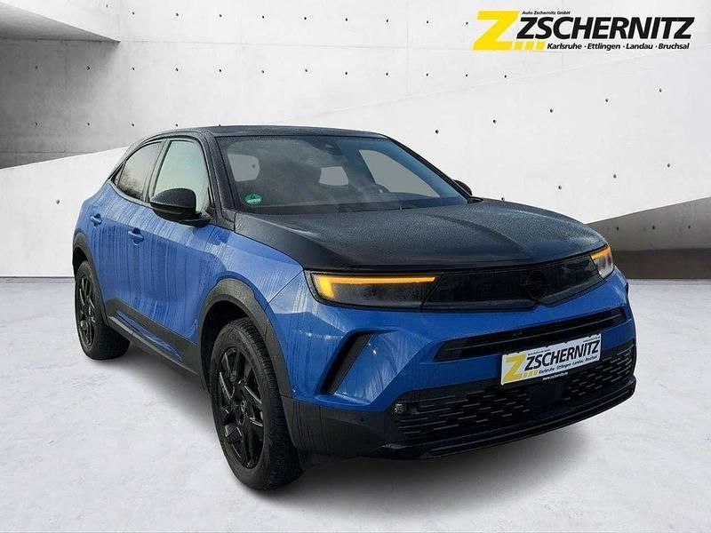 Gebraucht Opel Mokka-e GS Line 100 kW (136 PS) 2023 Perl blau/voltaik blau SUV