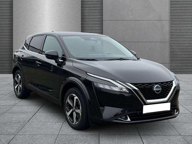 Pearlblack Gebraucht 2024 Nissan Qashqai 360º SUV | 25.990 € (Fairer Preis) - Bild 1/4