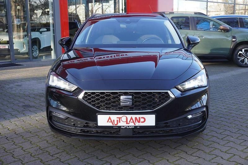 Gebraucht Seat Leon ST Style 150 PS (110 kW) 2023 Mitternachtsschwarz Kombi