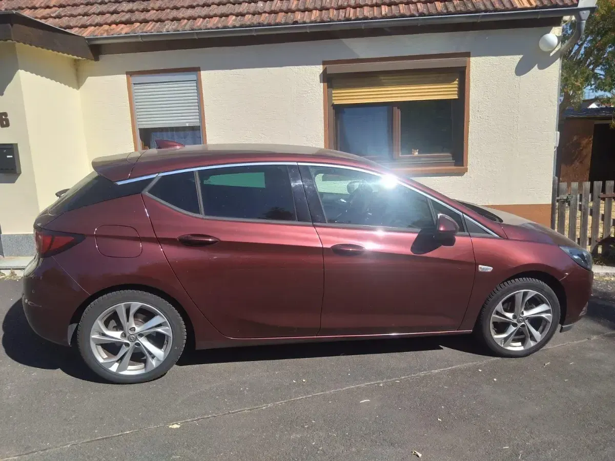 Gebraucht Opel Astra 125 PS (91 kW) 2018 Limousine