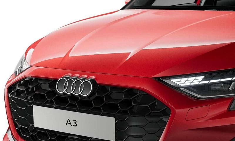 Gebraucht Audi A3 204 PS (150 kW) 2025 Progressivrot metallic Limousine