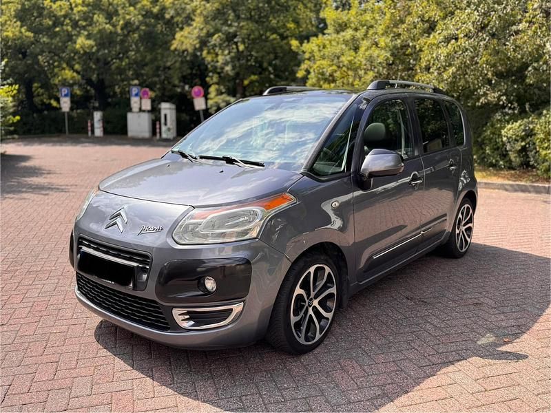 Grau Gebraucht 2010 Citroën C3 Kleinwagen | 2.300 € - Bild 1/4