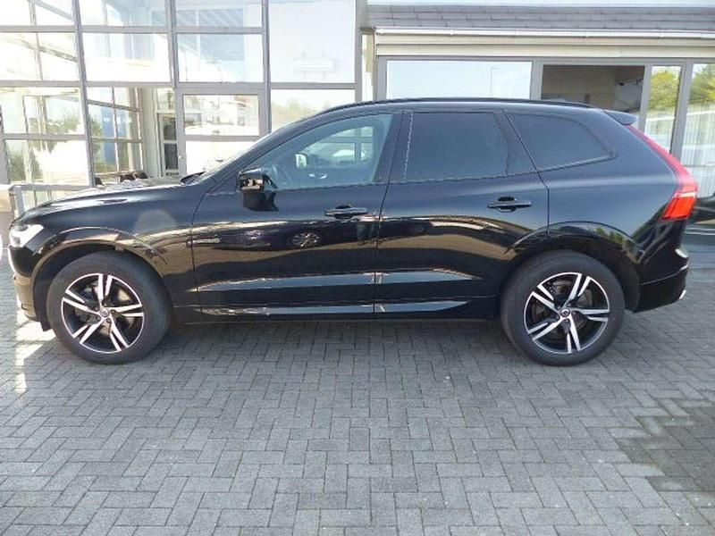 Gebraucht Volvo XC60 R-Design 197 PS (144 kW) 2021 Onyx black SUV