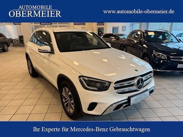 Weiß Gebraucht 2019 Mercedes GLC220 SUV | 34.950 € (Guter Preis) - Bild 1/4