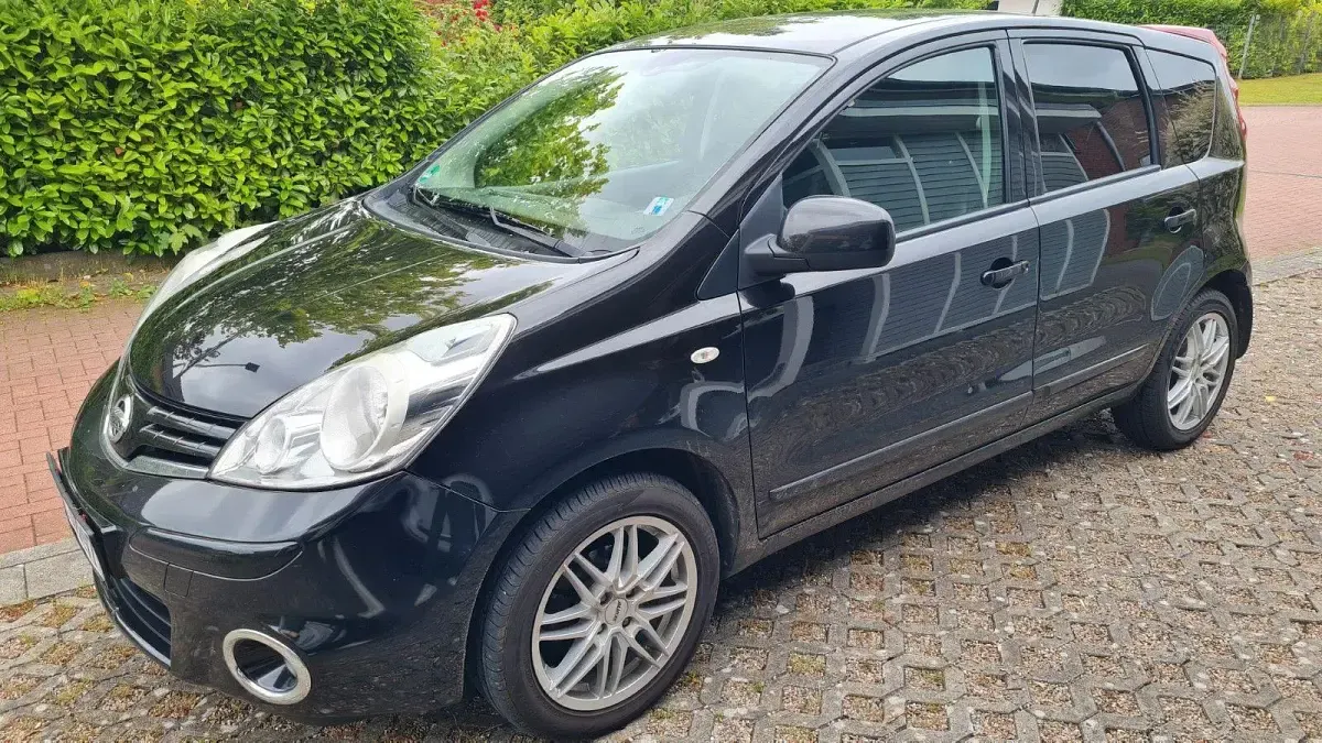 Gebraucht Nissan Note I-Way 90 PS (66 kW) 2013 Schwarz Kleinwagen