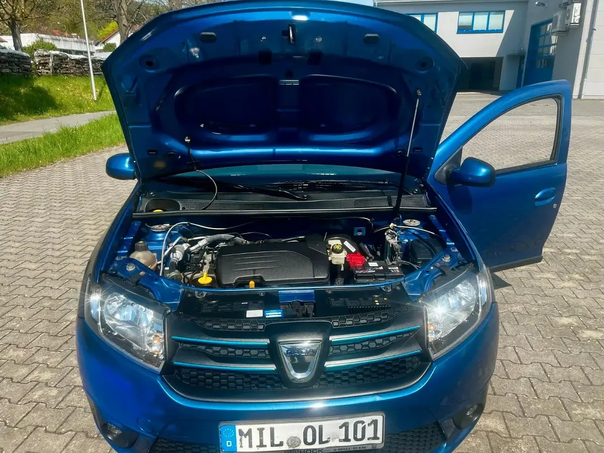 Gebraucht Dacia Logan MCV 75 PS (55 kW) 2015 Blau Kombi