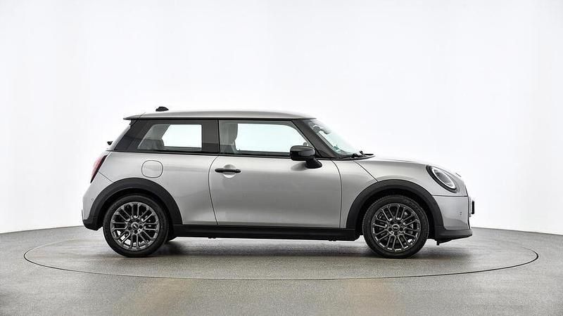 Gebraucht Mini John Cooper Works 156 PS (114 kW) 2024 Silber Kleinwagen