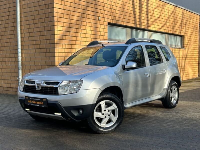Gebraucht Dacia Duster Lauréate 105 PS (77 kW) 2012 Grau SUV