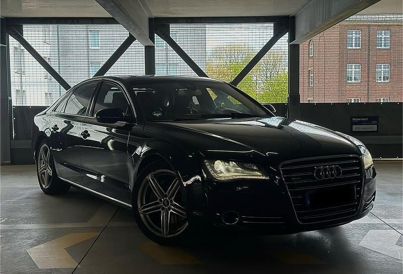 Gebraucht Audi A8 250 PS (183 kW) 2010 Schwarz Limousine