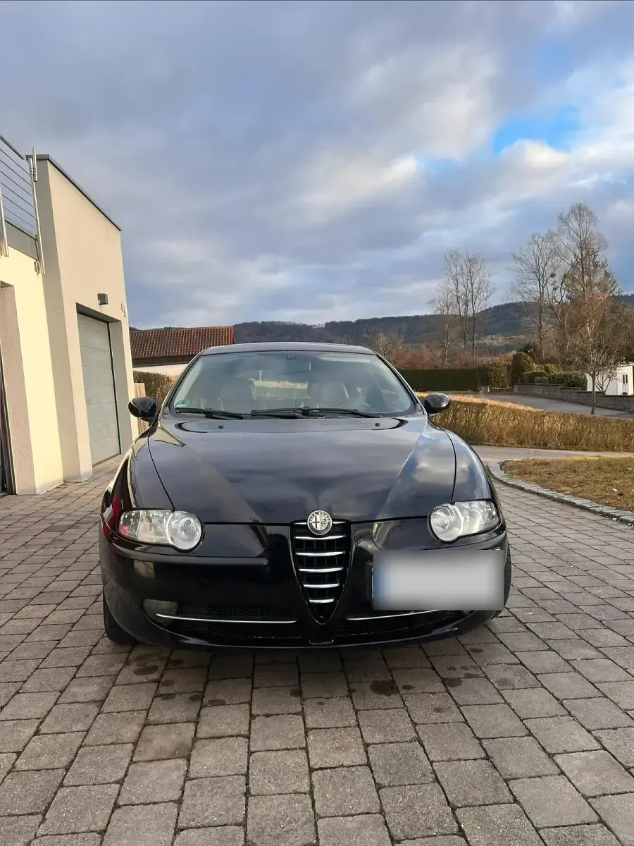 Gebraucht Alfa Romeo 147 120 PS (88 kW) 2002 Schwarz Kleinwagen