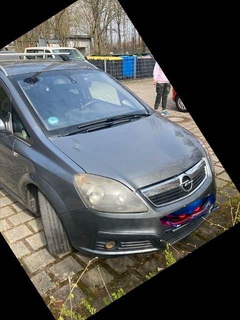 Gebraucht Opel Zafira Cosmo 101 PS (74 kW) 2007 Van / Kleinbus