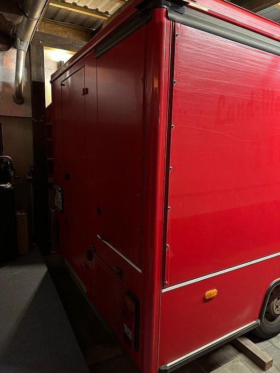 Gebraucht Fiat Ducato 148 PS (108 kW) 2016 Rot Van