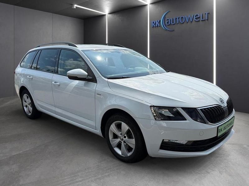 Gebraucht Skoda Octavia Soleil 150 PS (110 kW) 2019 Weiß Kombi