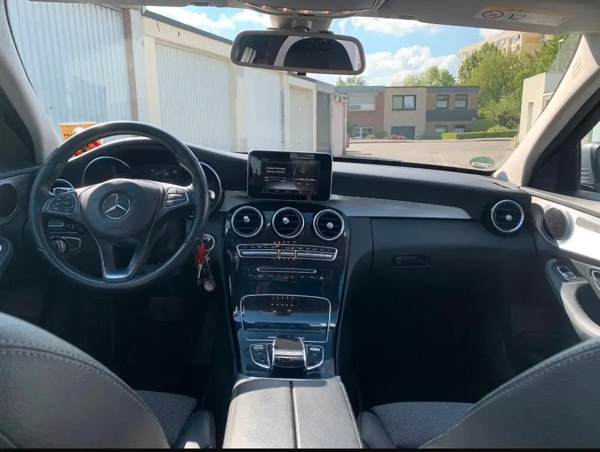 Gebraucht Mercedes C250 204 PS (150 kW) 2015 Grau Kombi