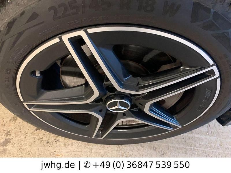 Gebraucht Mercedes CLA250e Shooting Brake Edition 160 PS (117 kW) 2020 Schwarz Kombi