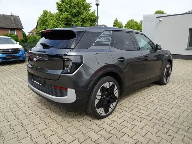 Gebraucht Ford Explorer 210 kW (286 PS) 2025 Magneticgrau (metallic) SUV
