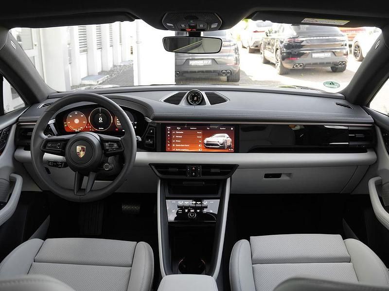 Gebraucht Porsche Macan 300 kW (408 PS) 2025 Schwarz SUV