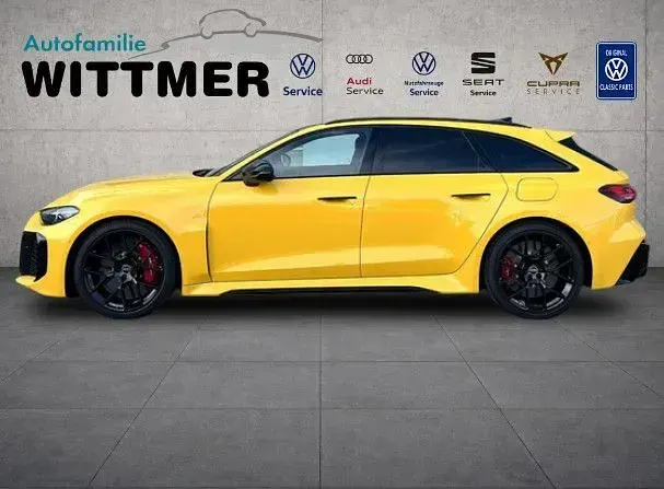 Gebraucht Audi RS5 Sport 639 PS (469 kW) 2026 Gelb Kombi