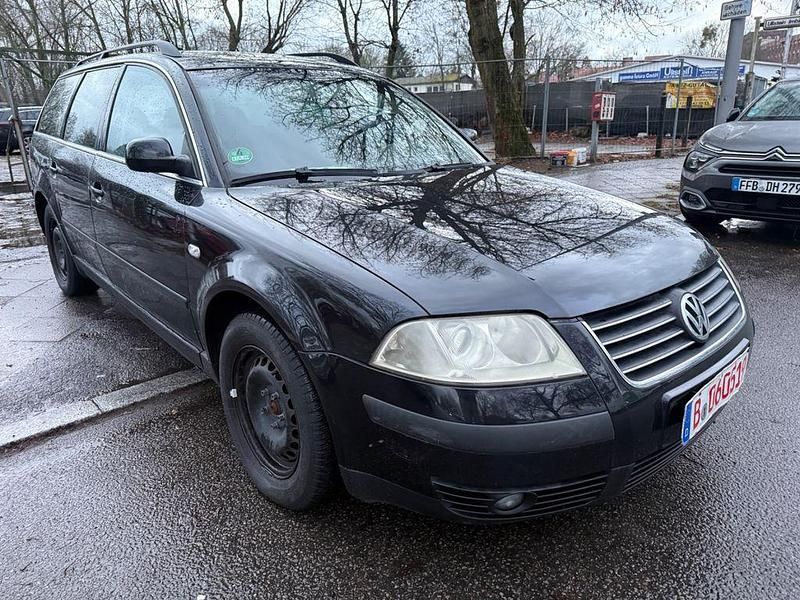 Gebraucht VW Passat Comfortline 150 PS (110 kW) 2003 Schwarz Kombi