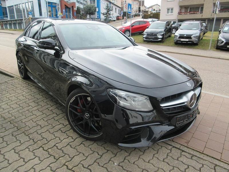 Gebraucht Mercedes E63S AMG AMG 612 PS (450 kW) 2019 Schwarz Limousine