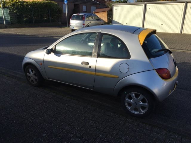 Ford Ka Lufthansa Edition Watchscouth Com Verkauft Ford Ka Lufthansa Edition Led Gebraucht 1998 142 000 Km