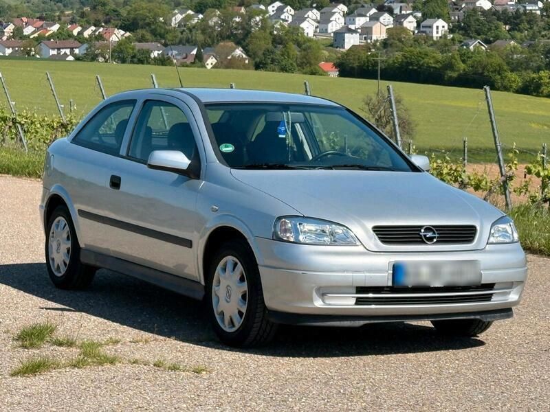 Silber Gebraucht 1998 Opel Astra Comfort Kleinwagen | 1.900 € (Fairer Preis) - Bild 1/4