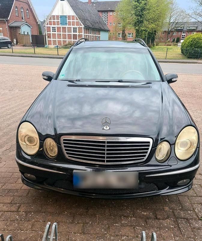 Gebraucht Mercedes E500 AMG 306 PS (225 kW) 2004 Schwarz Kombi