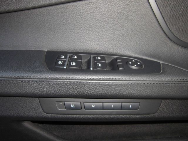 Gebraucht BMW 730 258 PS (189 kW) 2013 Silber metallic Limousine