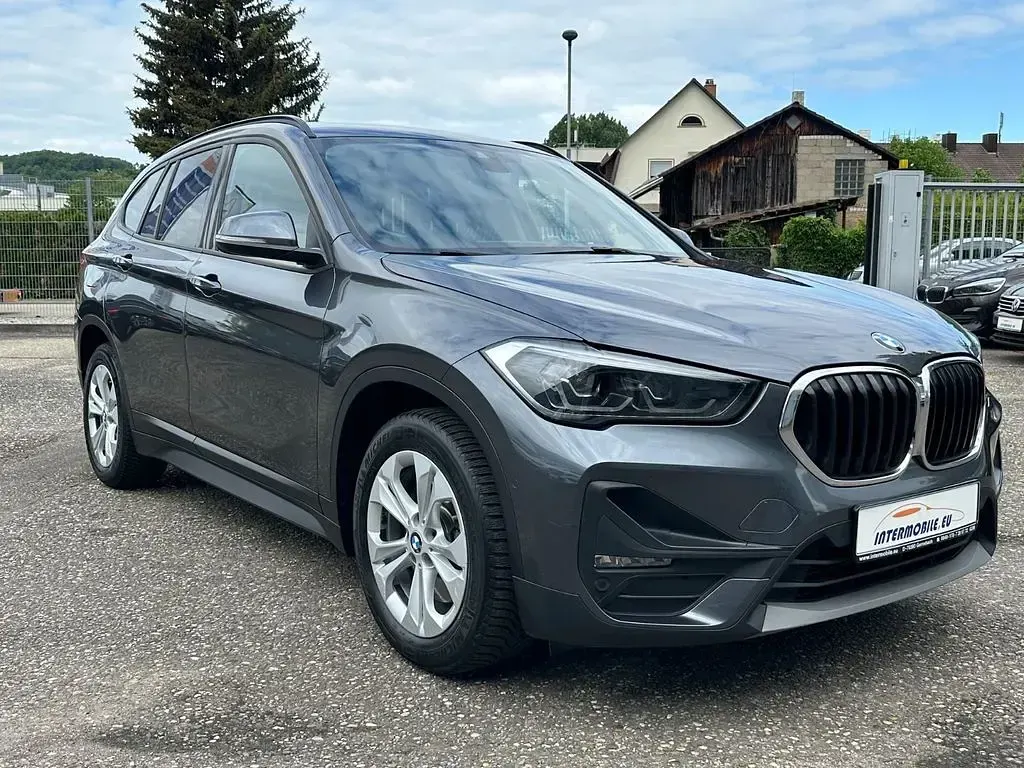 Gebraucht BMW X1 220 PS (161 kW) 2021 Grau SUV