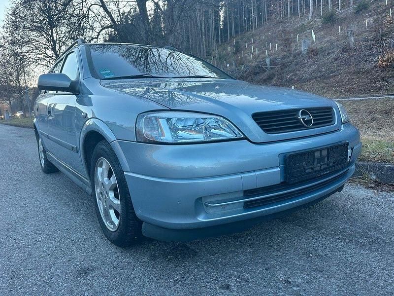 Gebraucht Opel Astra Selection 84 PS (61 kW) 2001 Grau Kombi