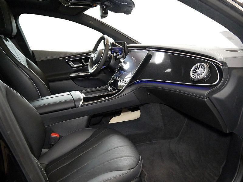 Gebraucht Mercedes EQE350 214 kW (292 PS) 2024 Schwarz Limousine