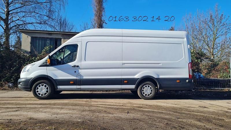 Gebraucht Ford Transit 170 PS (125 kW) 2018 Weiß Van / Kleinbus