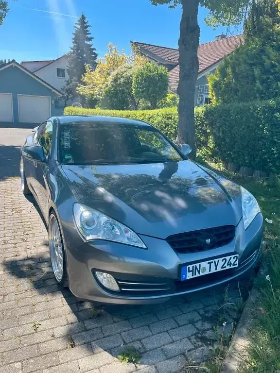 Gebraucht Hyundai Genesis 303 PS (222 kW) 2011 Grau Coupé