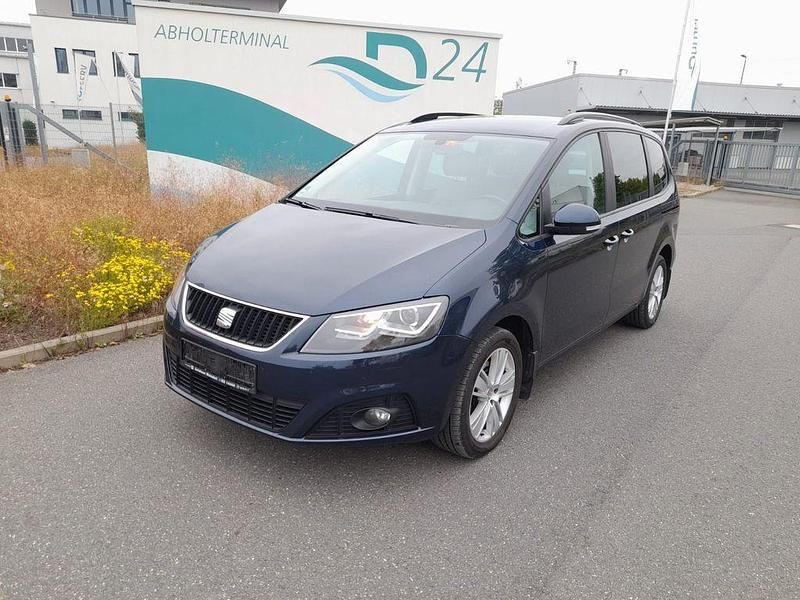 Blau Gebraucht 2013 Seat Alhambra Style Van / Kleinbus | 9.490 € (Fairer Preis) - Bild 1/4