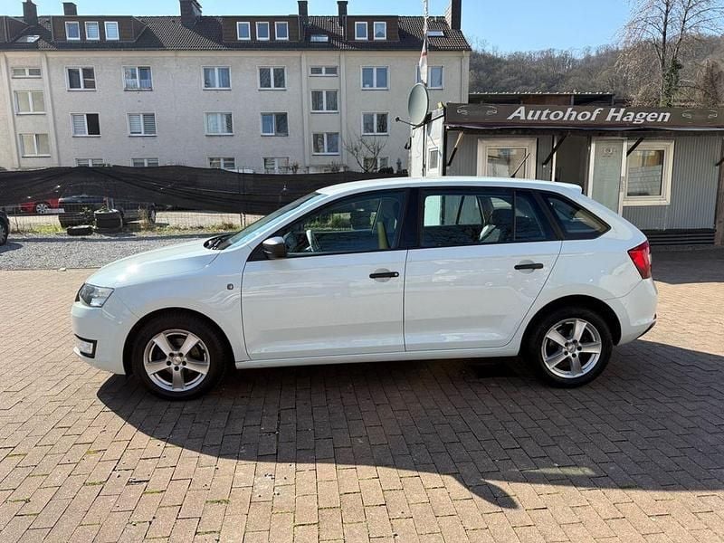Gebraucht Skoda Rapid Cool Edition 86 PS (63 kW) 2015 Weiß Kleinwagen