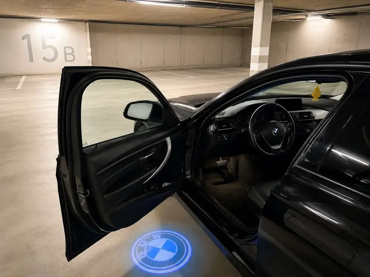 Gebraucht BMW 328 Luxury Line 245 PS (180 kW) 2013 Limousine
