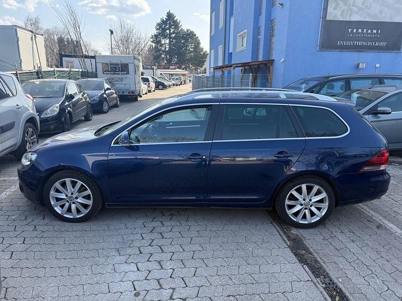 Gebraucht VW Golf VI Highline 140 PS (102 kW) 2010 Blau Kleinwagen