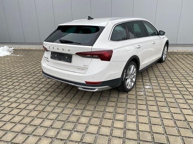 Gebraucht Skoda Octavia 150 PS (110 kW) 2022 Weiß Kombi