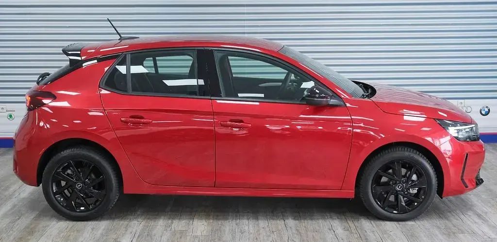 Gebraucht Opel Corsa 101 PS (74 kW) 2025 Rot Kleinwagen